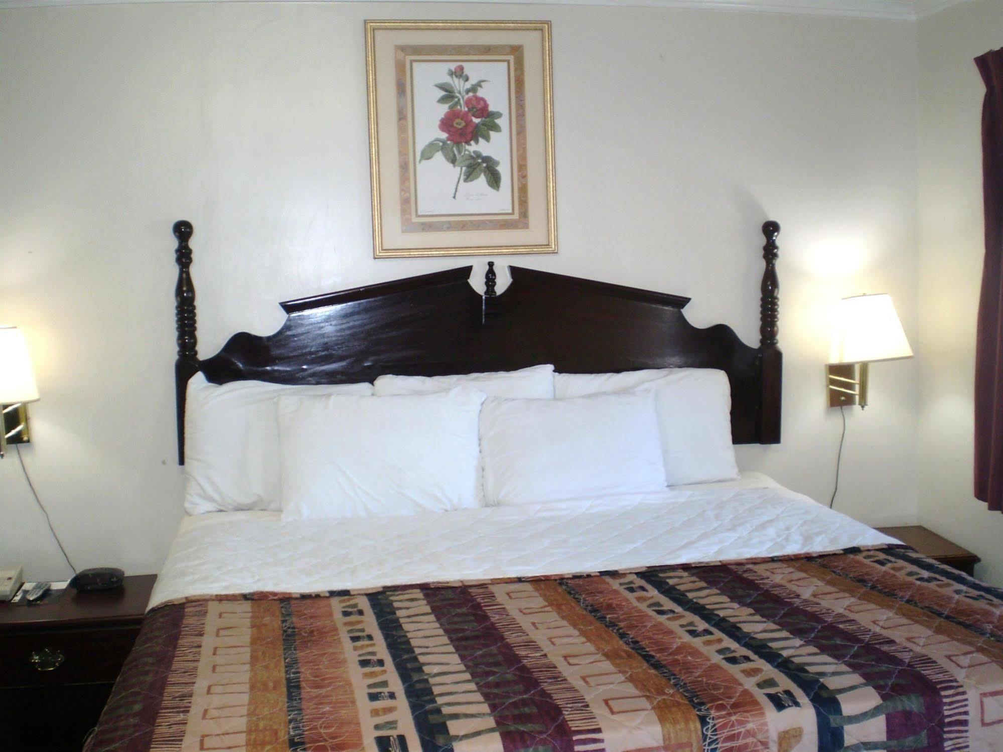 Sunrise Inn - Brownsville Ngoại thất bức ảnh