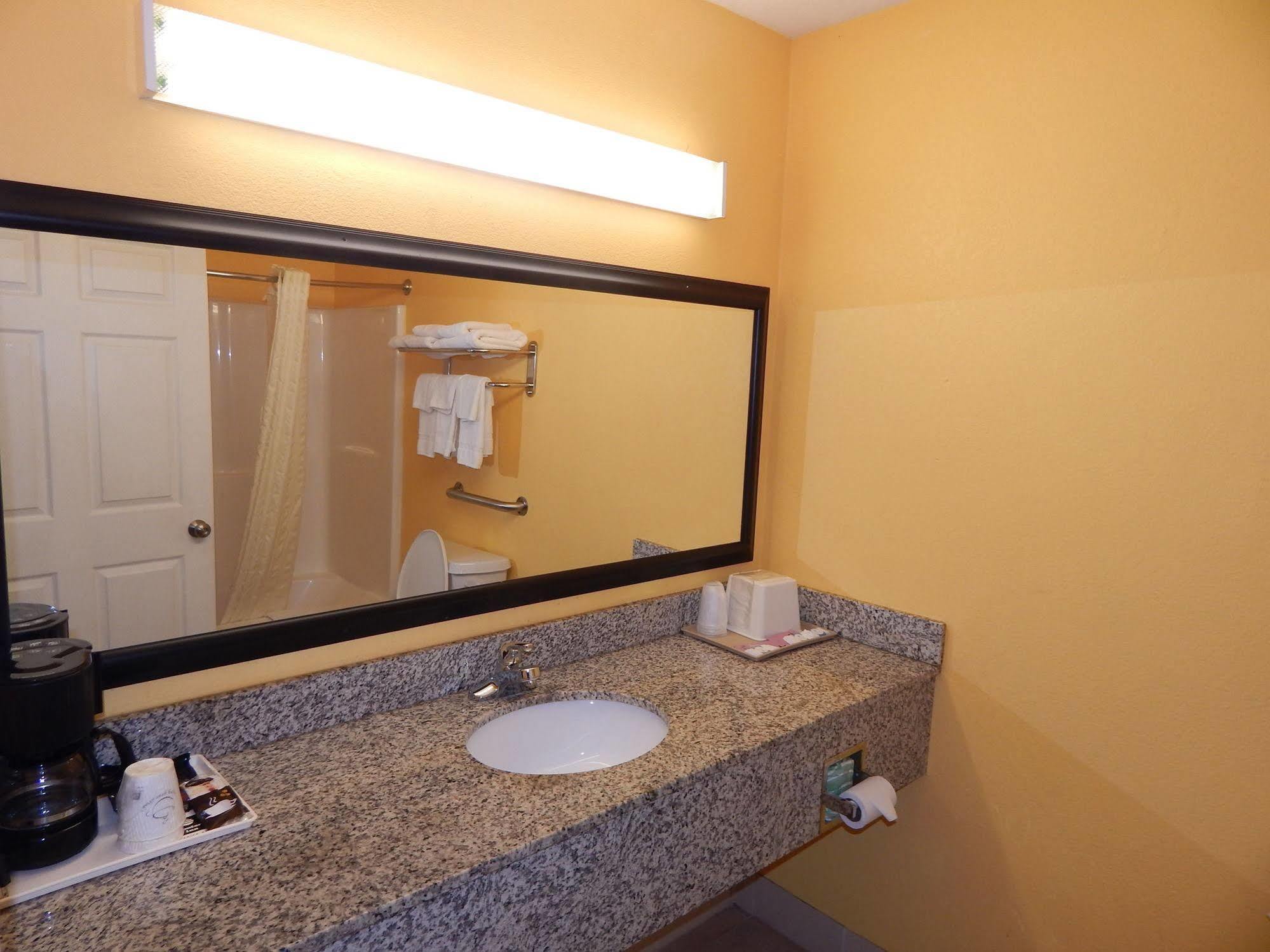 Sunrise Inn - Brownsville Ngoại thất bức ảnh